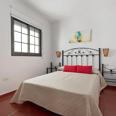 Atico El Agua Apartment *